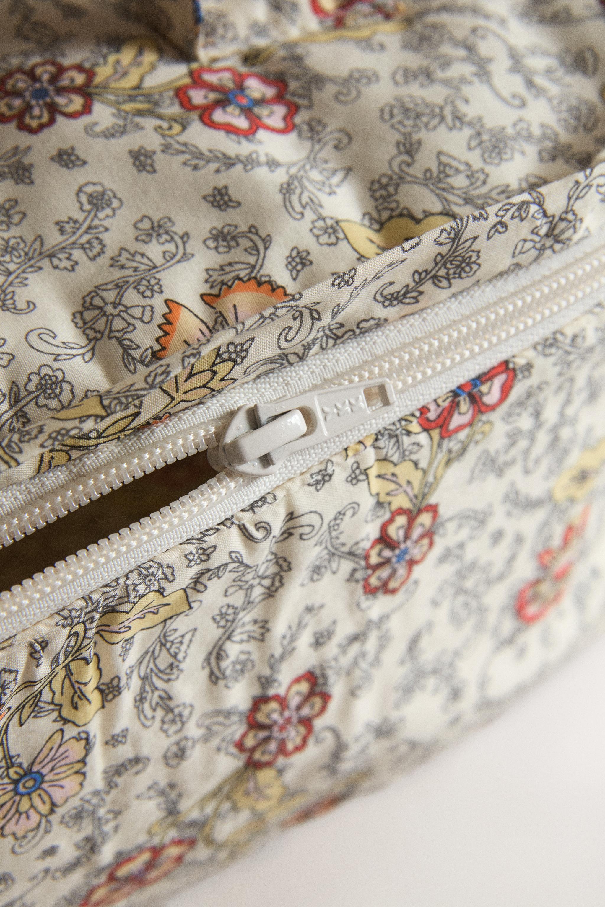 TROUSSE DE TOILETTE ENFANT FLEURS